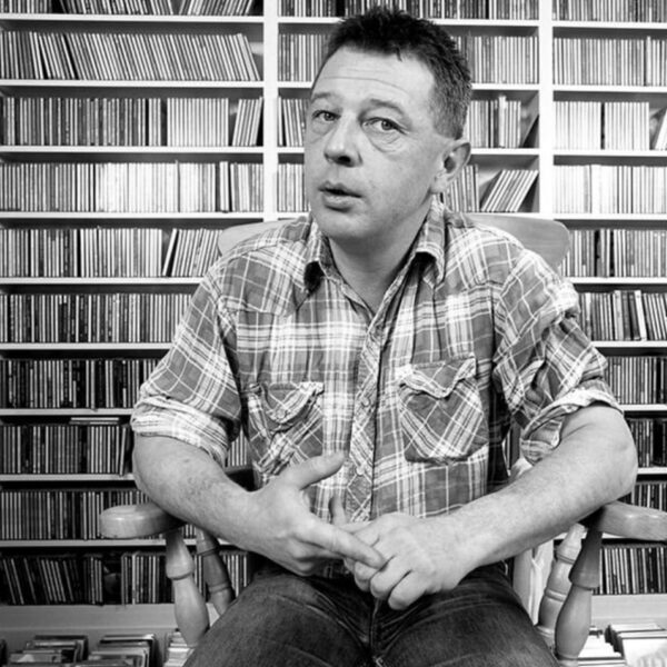 Andy Kershaw, a former Radio 1 DJ and Live Aid host, passes away at the age of 66.