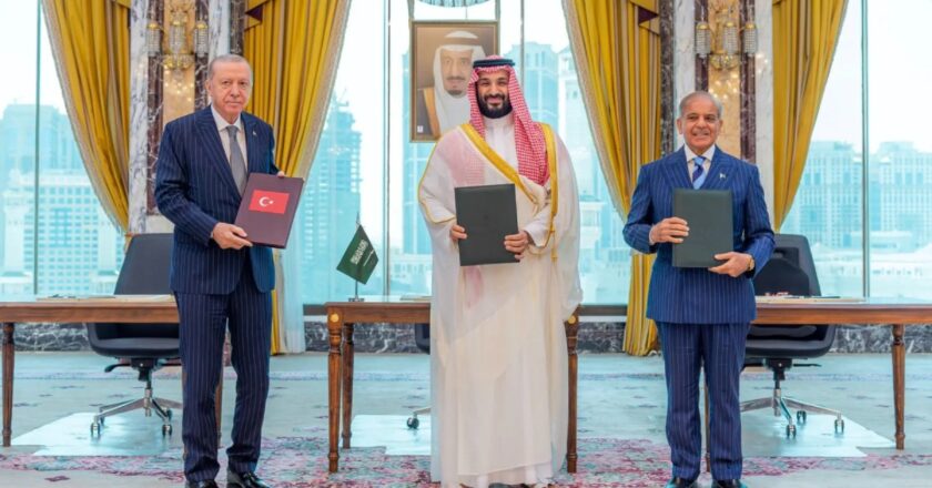 Pakistan, Saudi Arabia and Türkiye Sign Landmark Joint Defence Pact
