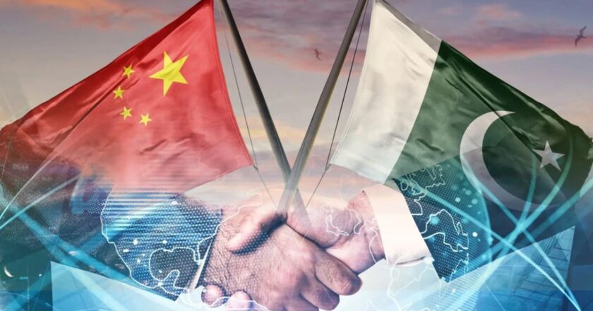 Pakistan Seeks $1.3 Billion Chinese Loan Refinance to Boost Forex Reserves